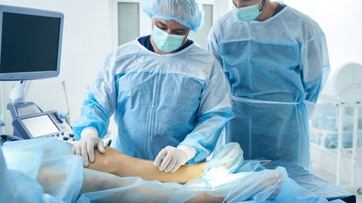 When to See a Vascular Surgeon: Warning Signs and Symptoms